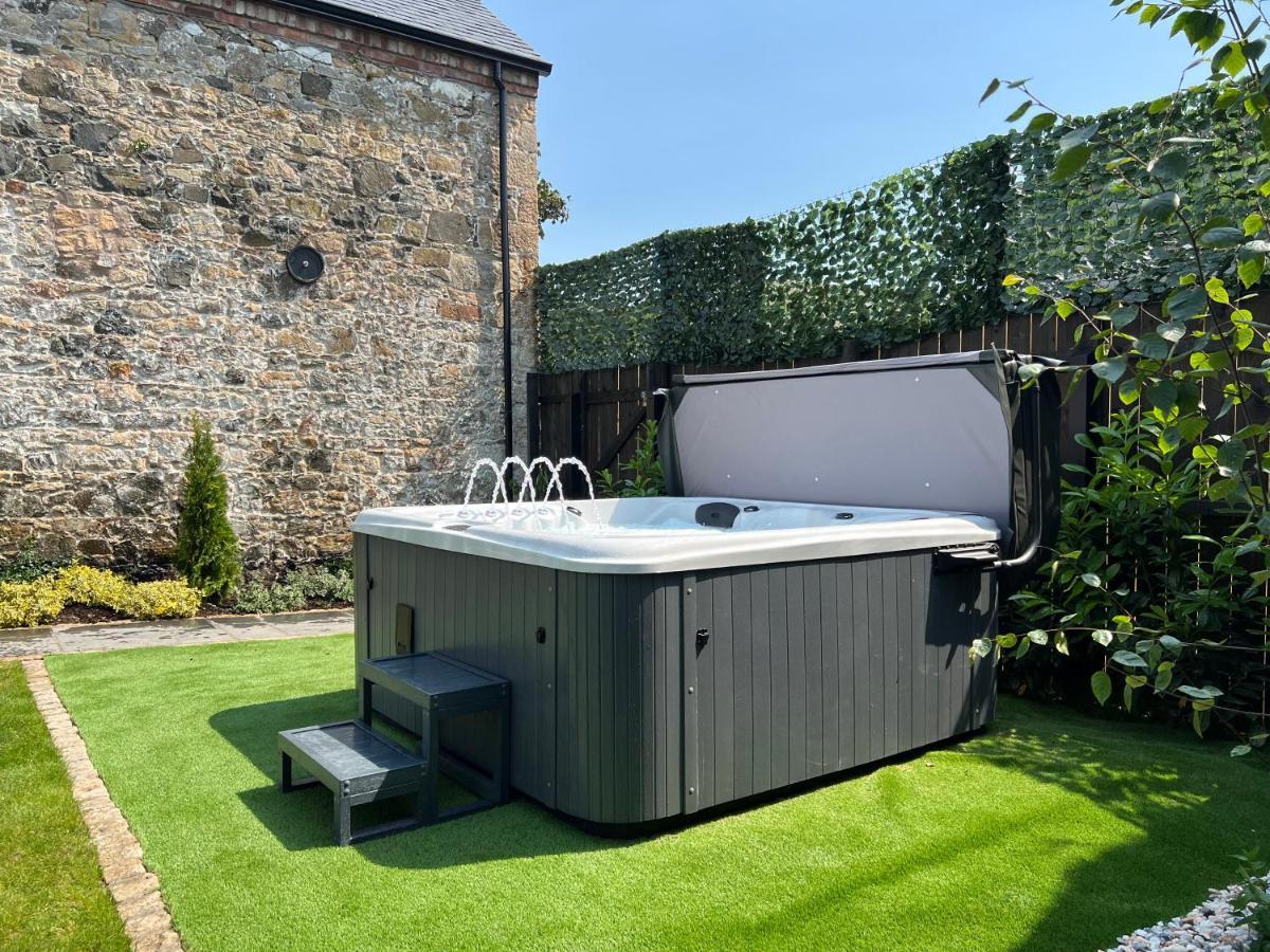 Converted Victorian Coach House With Hot Tub Stewartstown Kültér fotó